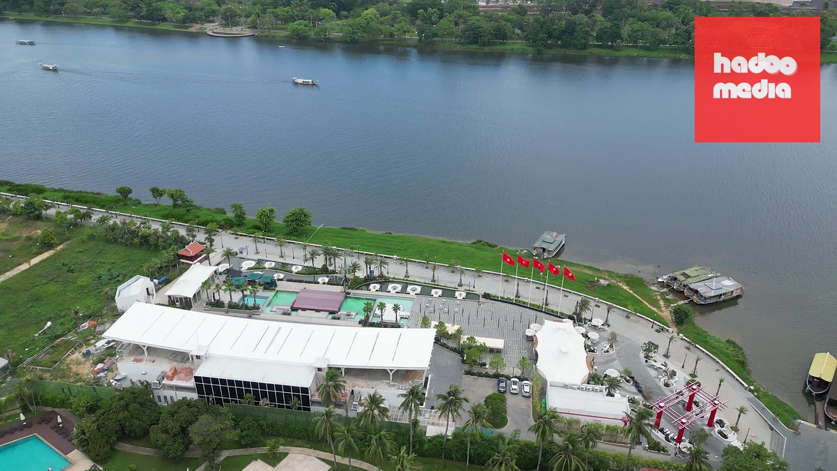 Công trình sai phép bên sông Hương chờ cưỡng chế