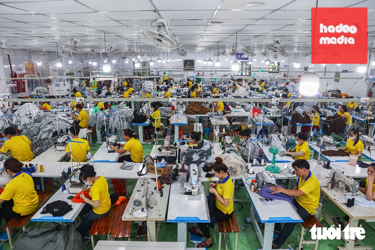 Dù số lượng doanh nghiệp rời khỏi thị trường TP.HCM 7 tháng đầu năm lên tới gần 39.000 doanh nghiệp, tuy nhiên giới chuyên gia nhận định nhiều doanh nghiệp nếu có kế hoạch kinh doanh tốt, biết ứng dụng công nghệ, tài chính minh bạch thì vẫn có hoạt động tốt - Ảnh: CÔNG TRIỆU
