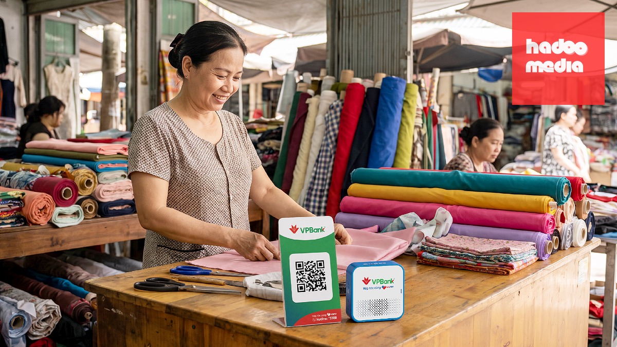 VNPAY và hàng loạt ngân hàng phối hợp trang bị loa thông báo giao dịch cho hộ kinh doanh - Ảnh minh hoạ: AI
