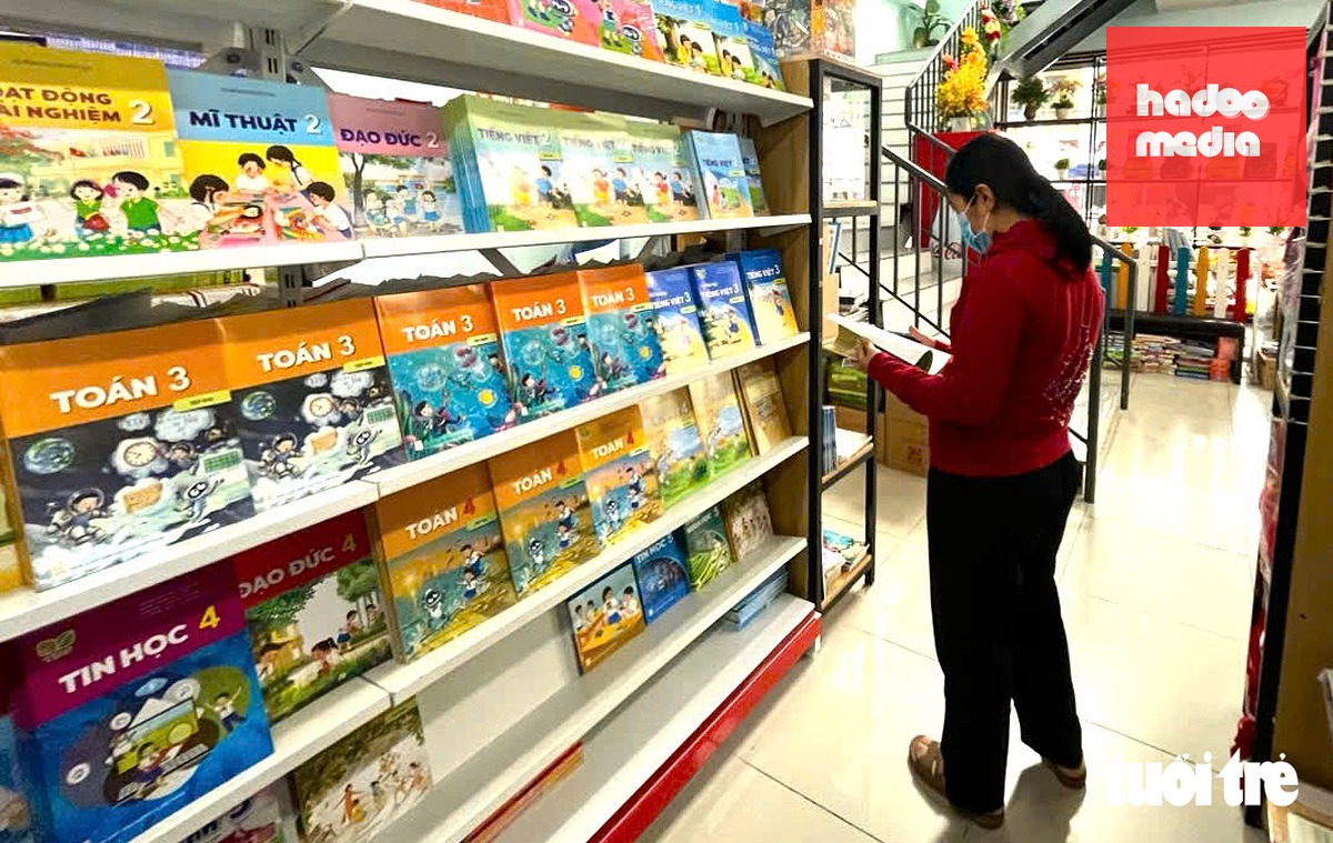 Nha Trang đang thiếu cục bộ sách giáo khoa các lớp - Ảnh: NGUYỄN HOÀNG
