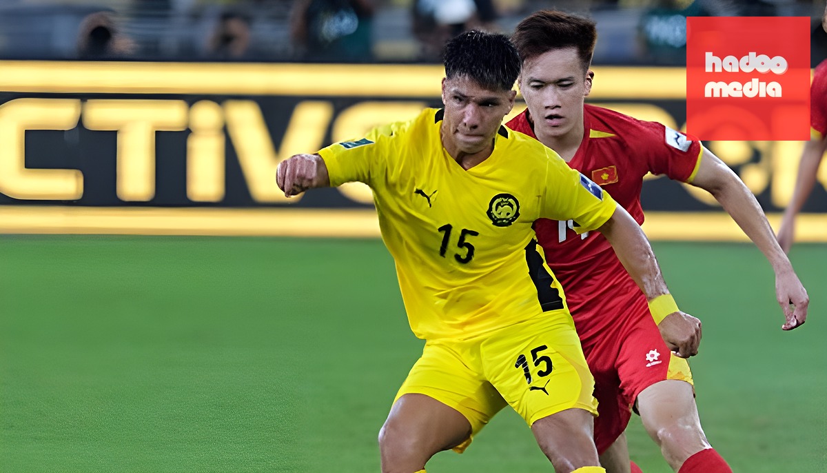 Hoàng Đức giúp tuyến giữa đội tuyển Việt Nam vận hành trơn tru. Ảnh: Getty Images