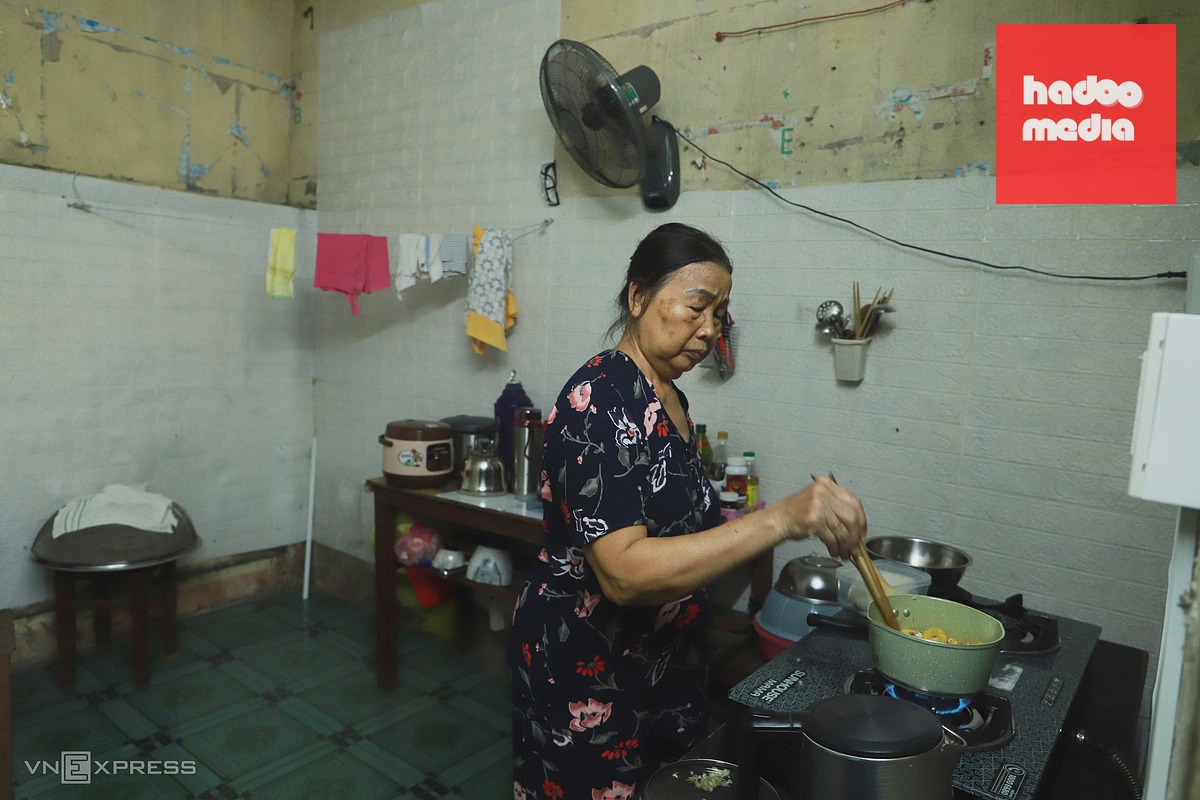 Người dân trong lăng vua triều Nguyễn mòn mỏi chờ ngày giải tỏa