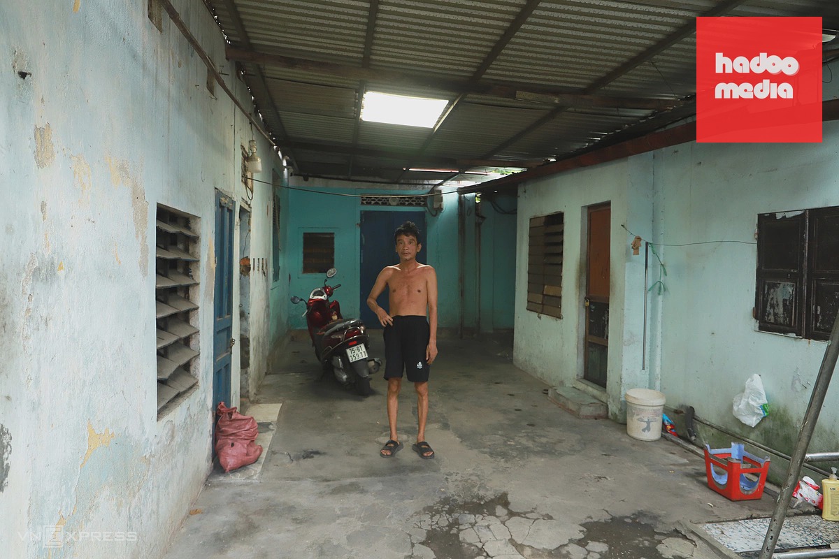 Người dân trong lăng vua triều Nguyễn mòn mỏi chờ ngày giải tỏa