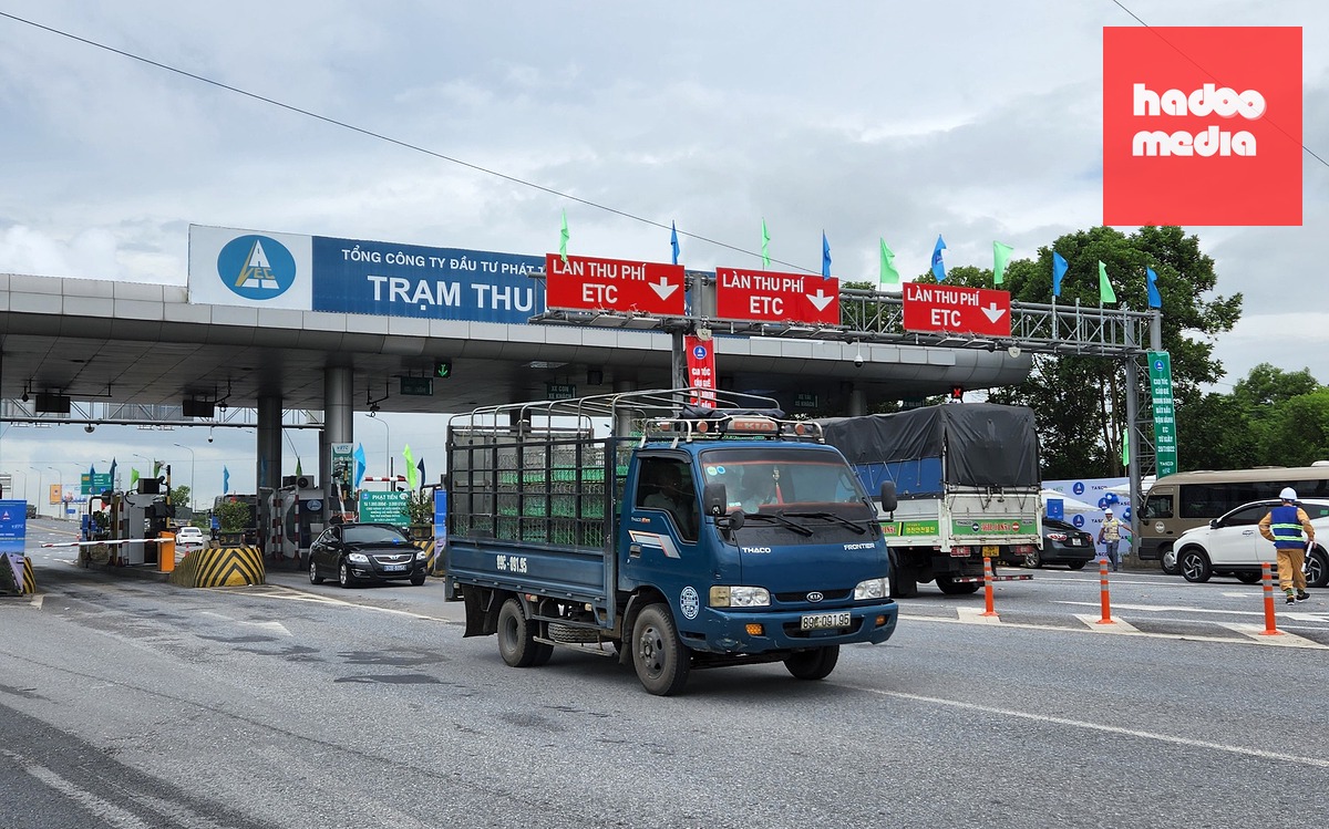 Dịch vụ thu phí điện tử không dừng ảnh hưởng tới quyền lợi hàng triệu người sử dụng - Ảnh: T.T