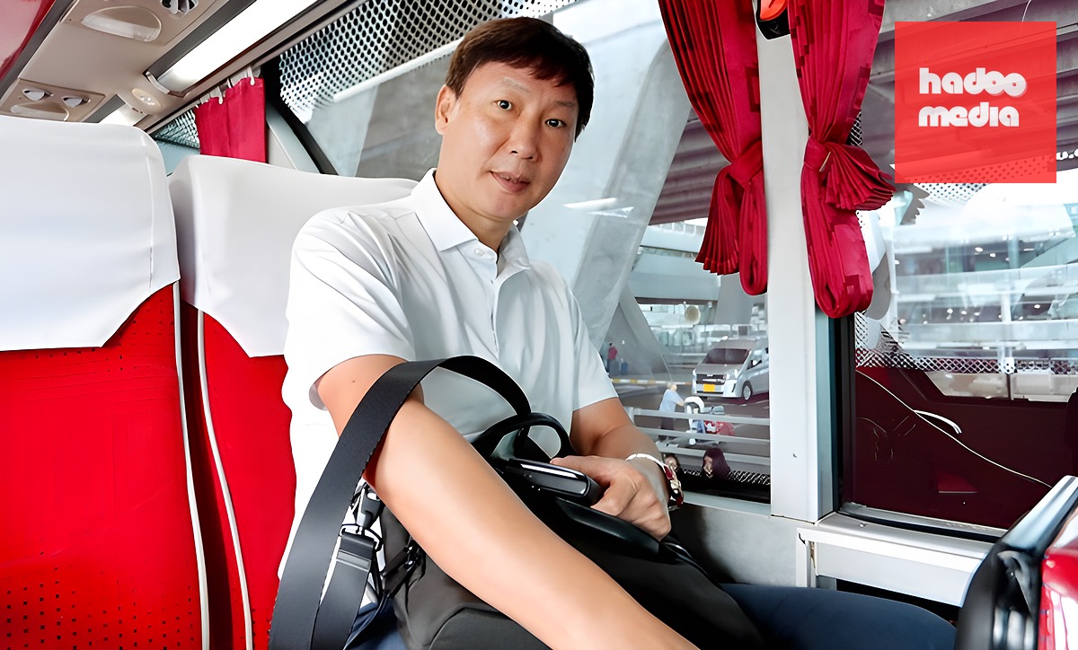 HLV Kim đau đầu về bài toán thể lực. (Ảnh: VFF)