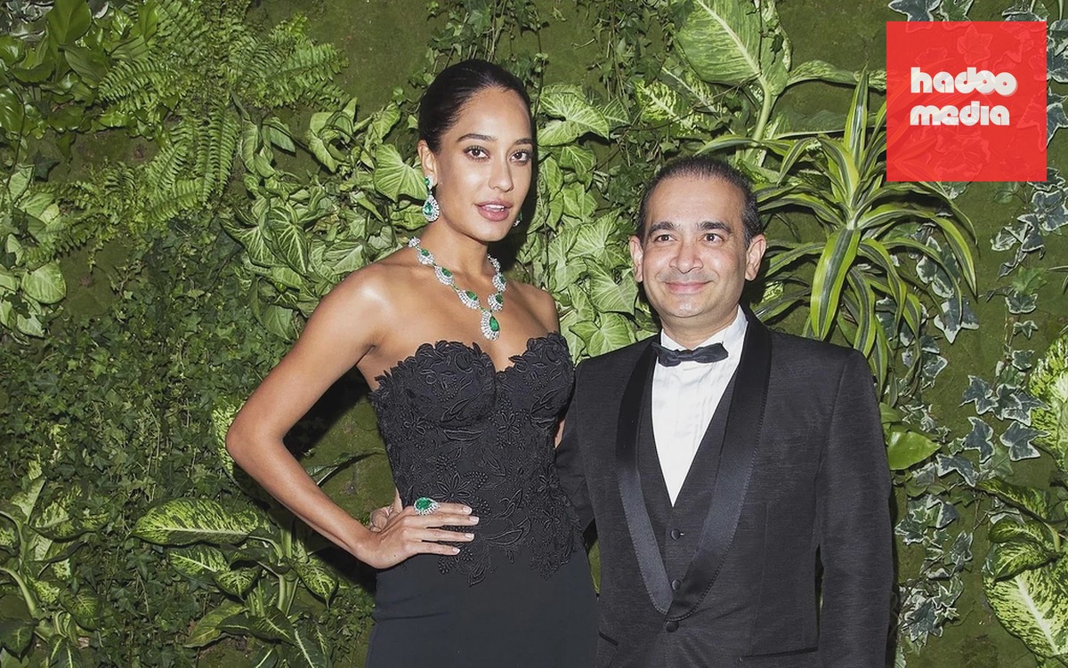 Nirav Modi dự tiệc tối ở Paris với diễn viên Bollywood Lisa Haydon, năm 2017. Ảnh: Backgrid