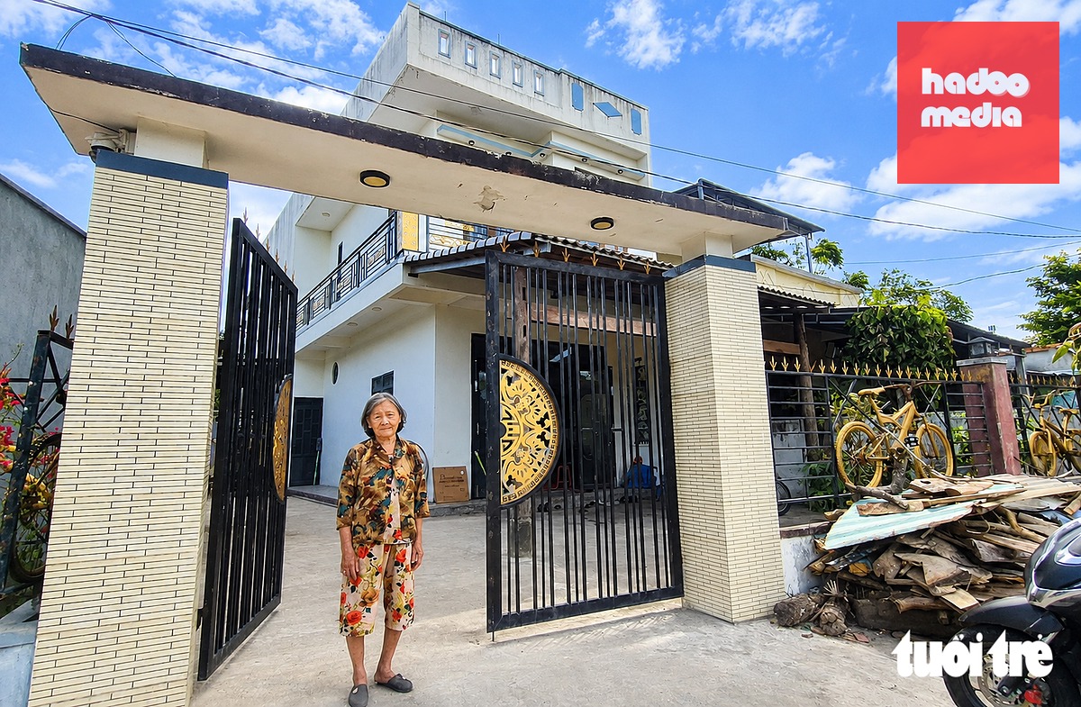 Sacombank xóa khoản nợ 1,7 tỉ đồng, căn nhà được giữ lại để ba bà cháu của Hồng Anh có nơi ở, thờ cúng - Ảnh: TRẦN THƯỜNG