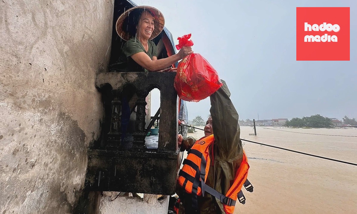 Hàng nghìn người dân Lạng Sơn khẩn cấp sơ tán do mưa lũ nghiêm trọng