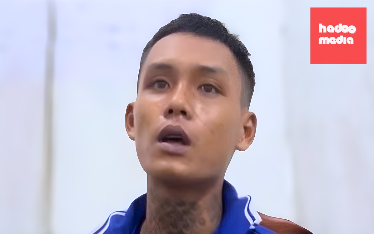 Tạm giữ 4 người lấy còng số 8 bắt người rồi ép viết giấy nợ - Ảnh 2.