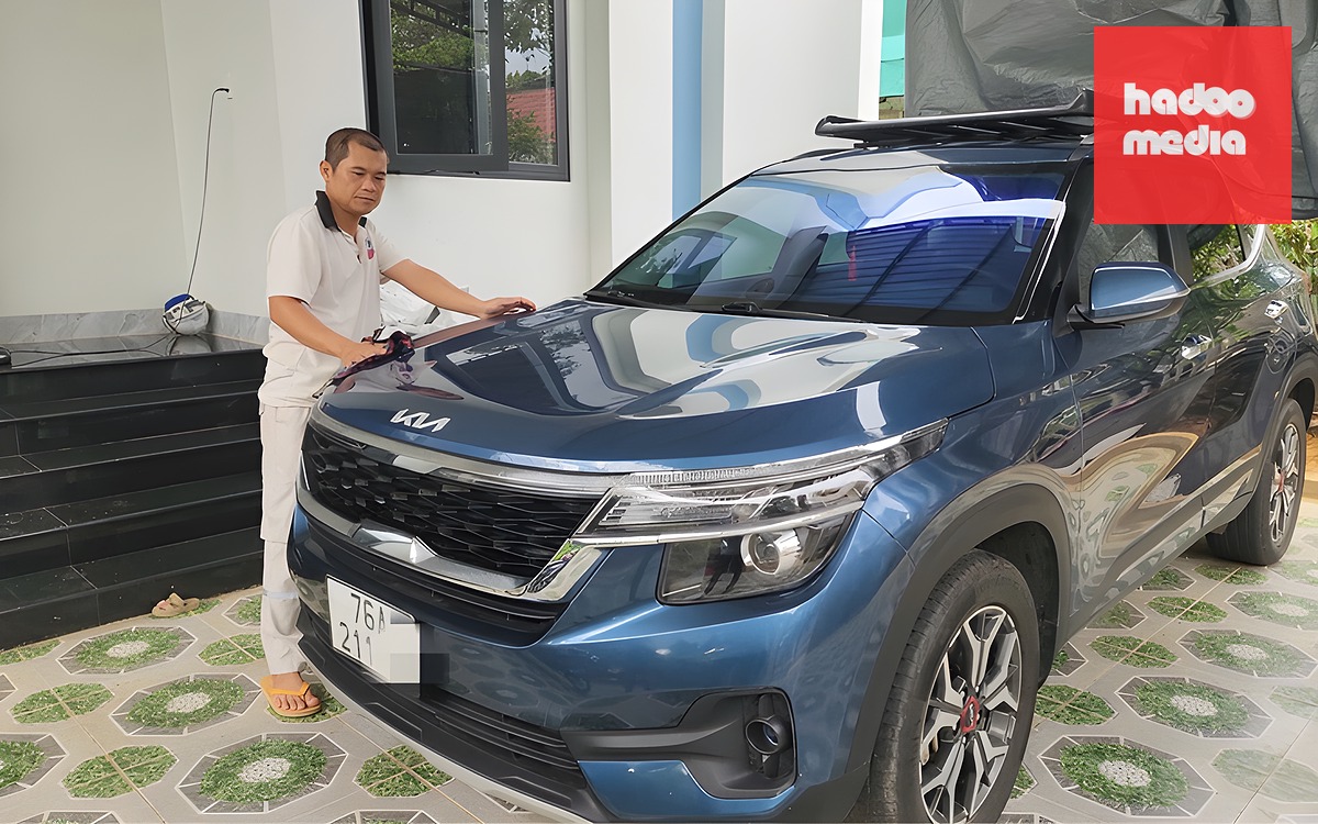 Vượt đèn đỏ rồi làm gãy luôn thanh chắn đường sắt, tài xế xe tải bị phạt 41,5 triệu đồng - Ảnh 2.
