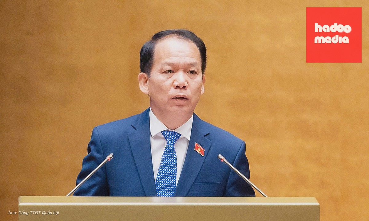 Bộ trưởng Bộ Tư pháp Hoàng Thanh Tùng tại phiên họp Quốc hội sáng 24/8. Ảnh: Cổng thông tin điện tử Quốc hội