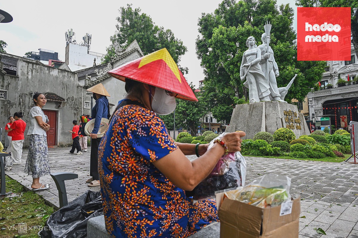 Những tượng đài 'Quyết tử cho tổ quốc quyết sinh' giữa lòng Hà Nội