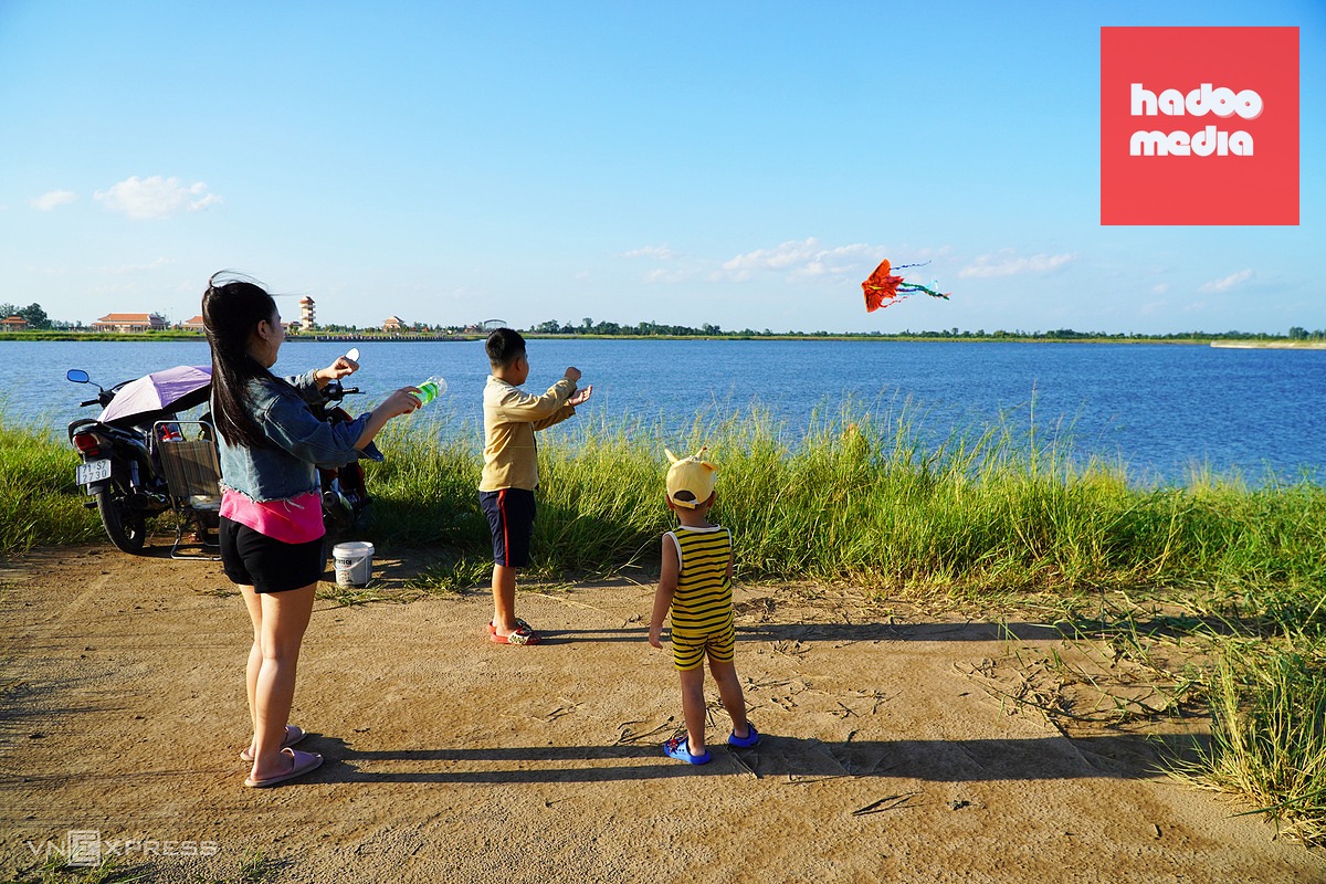 Cụm hồ trữ nước ngọt lớn thứ ba miền Tây Việt Nam hoàn thành