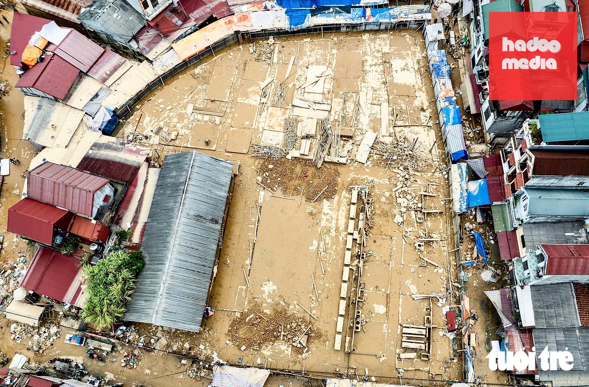 Chợ xã Thất Khê (Lạng Sơn) tan hoang sau lũ - Ảnh: PHÚC TÀI
