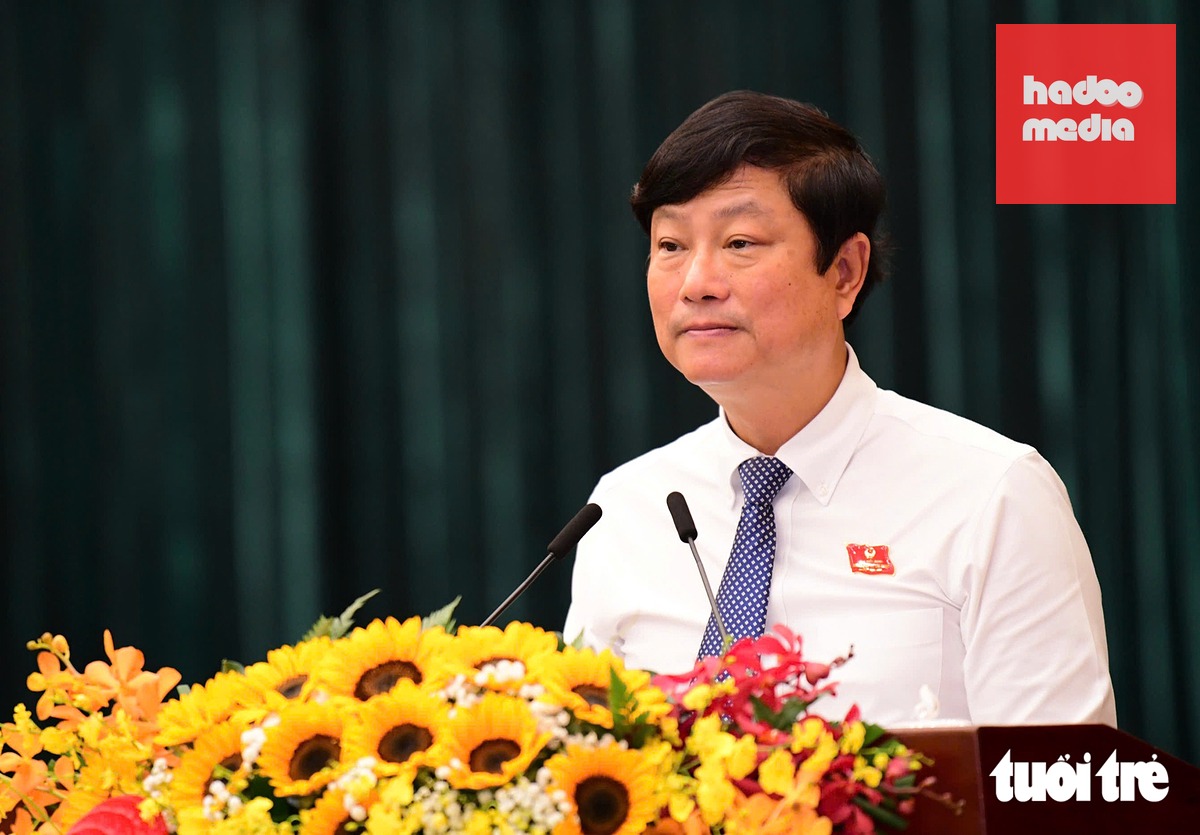 Chủ tịch HĐND TP.HCM Võ Văn Minh phát biểu khai mạc kỳ họp - Ảnh: QUANG ĐỊNH