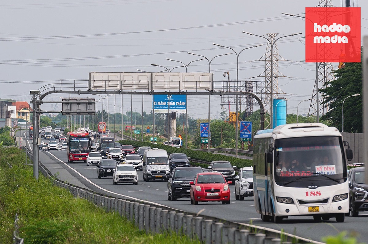 Phương tiện di chuyển trên cao tốc Pháp Vân - Cầu Giẽ, tháng 5/2026. Ảnh: Thế Bằng