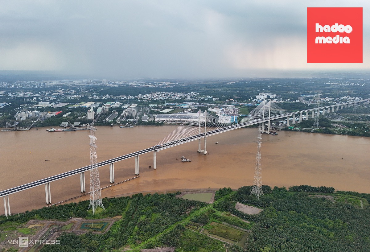 Cao tốc Bến Lức - Long Thành chính thức thông xe toàn tuyến dài 58 km