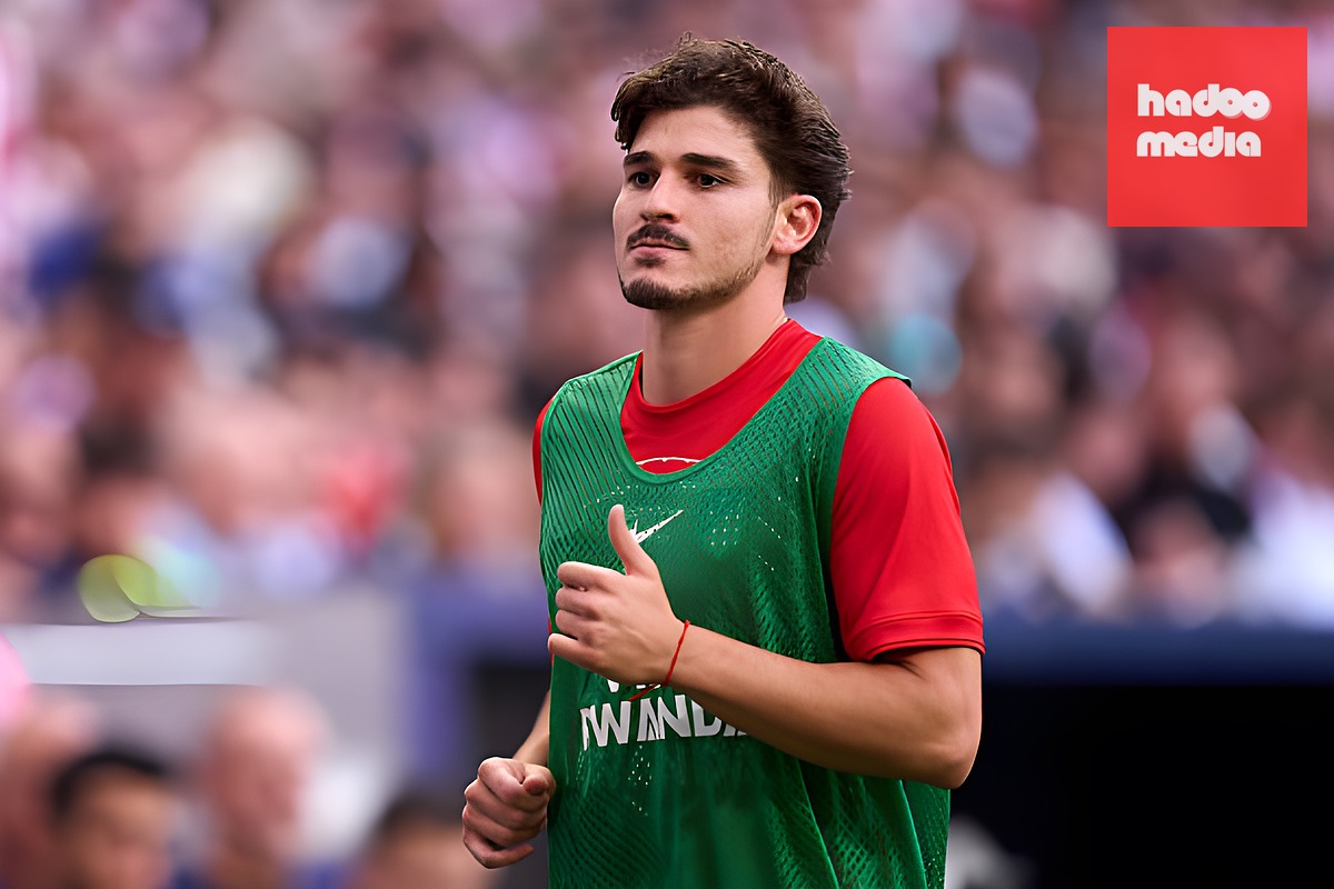 Julian Alvarez sẽ tiếp tục gắn bó với Atletico Madrid. Ảnh: Angel Martinez/Getty Images