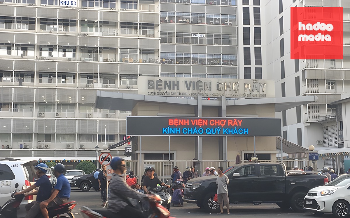 Hơn 1.400 ca cấp cứu tại Chợ Rẫy dịp lễ 2-9, tai nạn giao thông giảm hơn 12% - Ảnh 2.