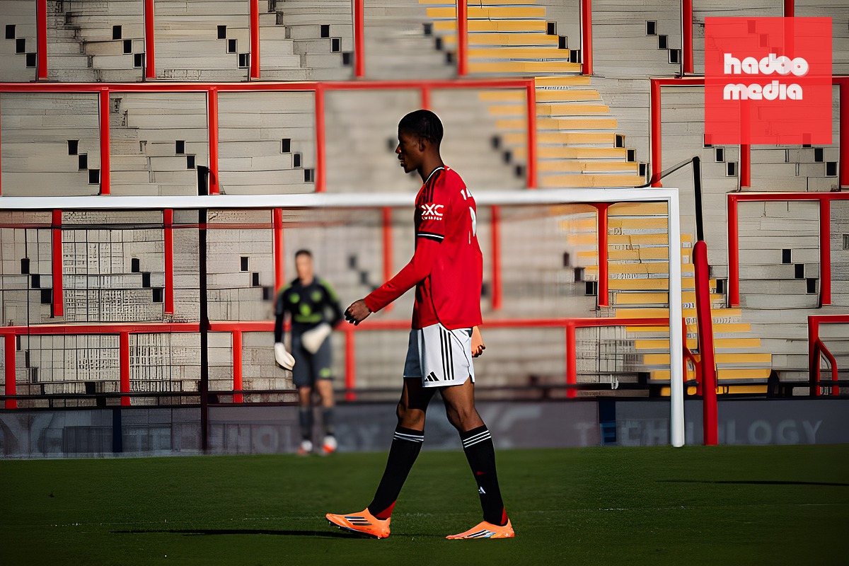 Man Utd đang gặp vấn đề trong việc phát huy tiềm năng của những sao mai như Chido Obi. Ảnh: Poppy Townson - MUFC/Manchester United via Getty Images.