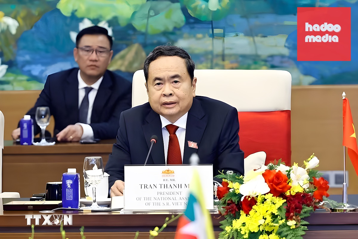 Chủ tịch Quốc hội Trần Thanh Mẫn phát biểu tại cuộc gặp - Ảnh: TTXVN