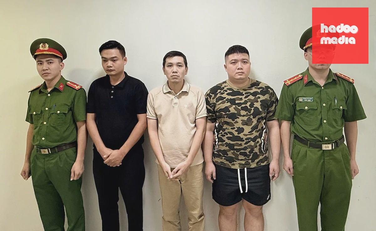 Ba nghi can bị công an triệu tập. Ảnh: Lam Sơn