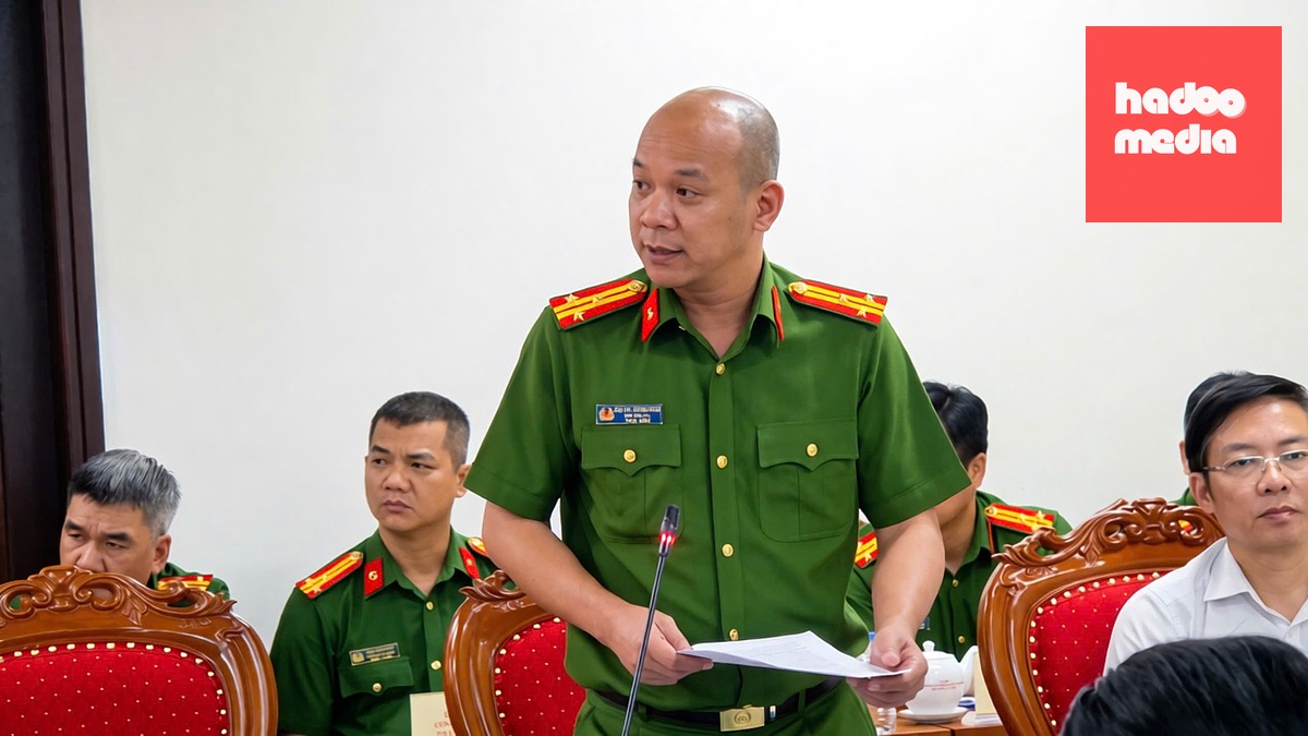 Ông Nguyễn Thành Hưng, Phó giám đốc Công an TP.HCM, tại hội nghị - Ảnh: TUYẾT MAI