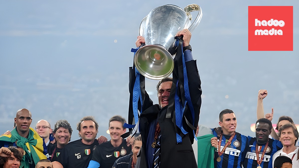 Mourinho vô địch Champions League cùng Inter trước khi đến Real. (Ảnh: UEFA)