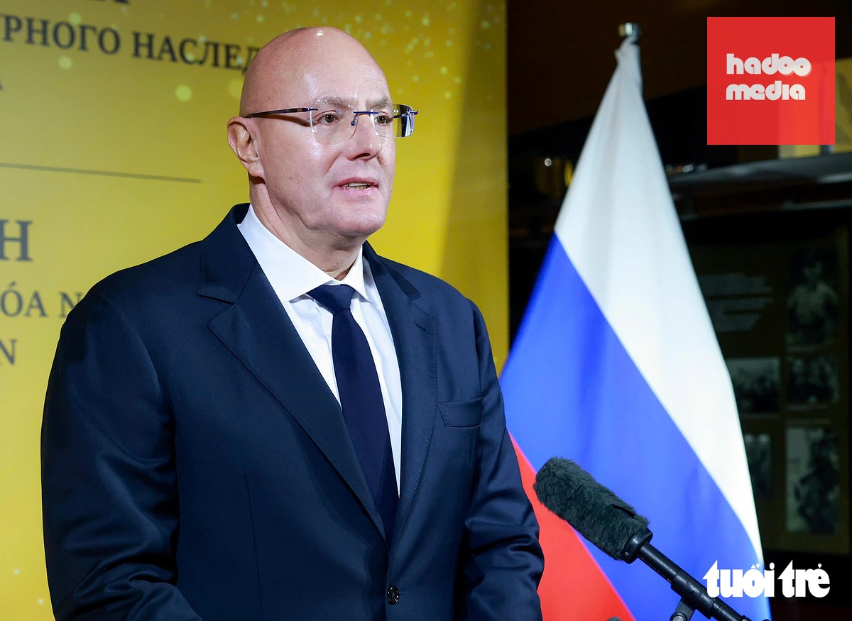 Phó thủ tướng Nga Chernyshenko phát biểu tại sự kiện khai trương Không gian di sản và kết nối văn hóa Việt - Nga - Ảnh: NGUYỄN KHÁNH