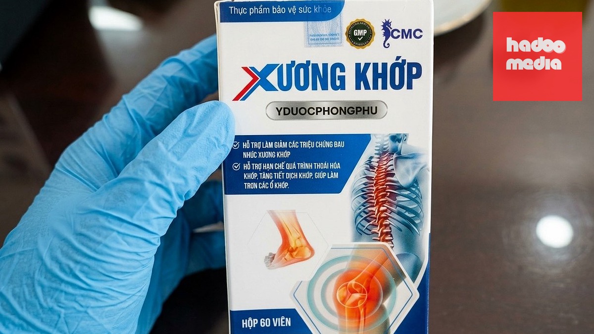 Hộp thực phẩm chức năng được quảng cáo rất nhiều chức năng hỗ trợ bảo vệ sức khỏe xương khớp nhưng khi kiểm nghiệm thì không có hoạt chất chính glucosamin như công bố - Ảnh: QUỐC NAM