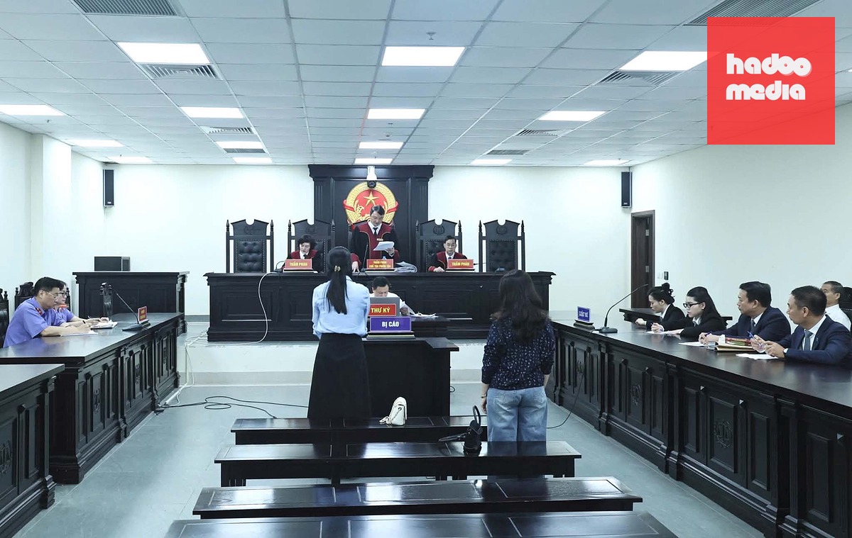 Hội đồng xét xử tuyên án phúc thẩm sáng 14-9 - Ảnh: GIANG LONG