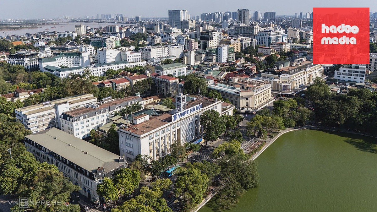 Công trình khu vực quanh hồ Hoàn Kiếm, Hà Nội. Ảnh: Giang Huy