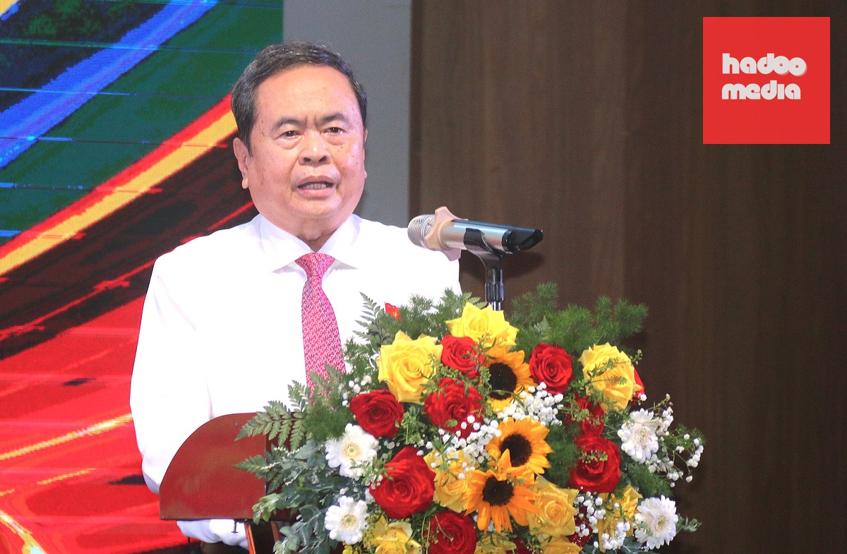Chủ tịch Quốc hội Trần Thanh Mẫn phát biểu tại hội nghị - Ảnh: NGUYỄN HOÀNG