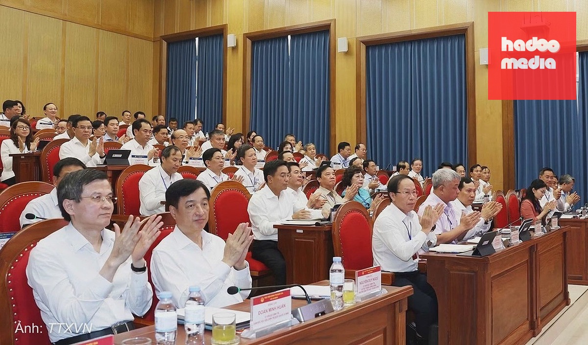 Đại biểu dự lớp bồi dưỡng, cập nhật kiến thức với Ủy viên Trung ương Đảng khóa 14, sáng 14/9. Ảnh: TTXVN