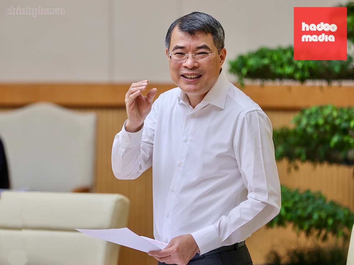 Thủ tướng Lê Minh Hưng chủ trì phiên họp chuyên đề xây dựng pháp luật, chiều 16/9. Ảnh: VGP