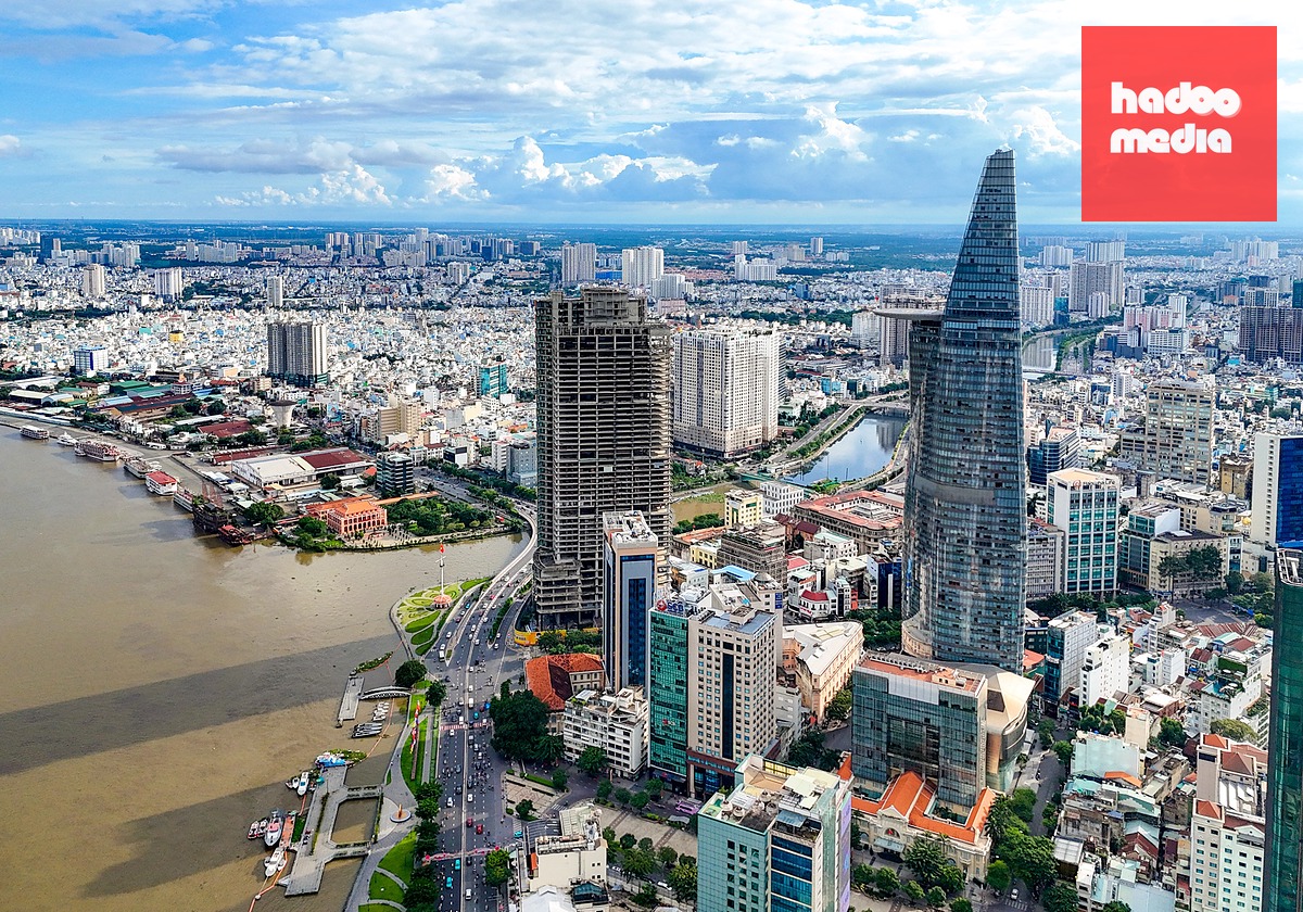 TP.HCM hướng đến mục tiêu tăng trưởng năm 2026 từ 10% trở lên - Ảnh: CHÂU TUẤN