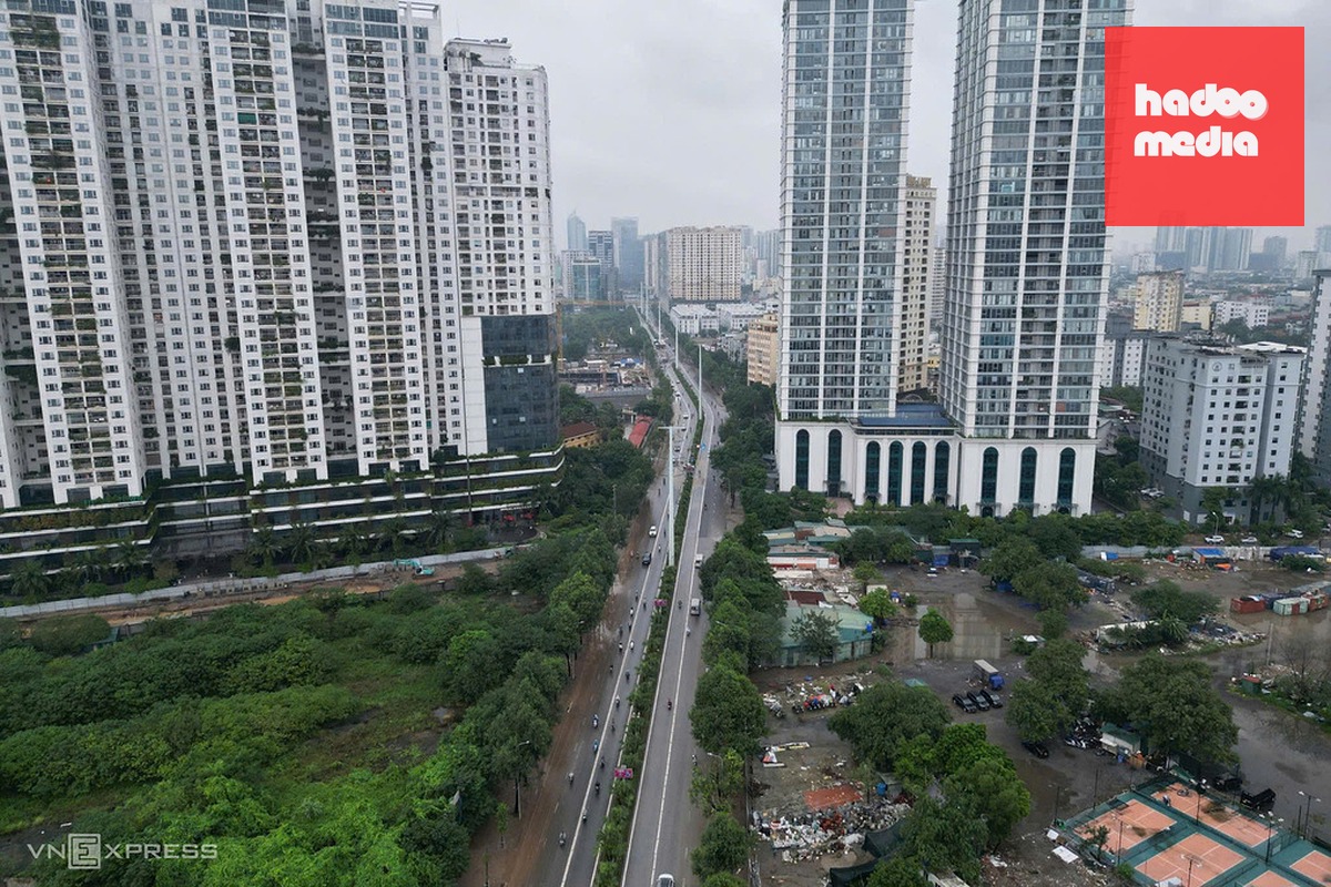 Đường Tố Hữu (nơi triển khai dự án chống ngập hồ Đồng Bông 2) đã cơ bản rút hết nước lúc 14h ngày 17/9. Ảnh: Văn Ngọc
