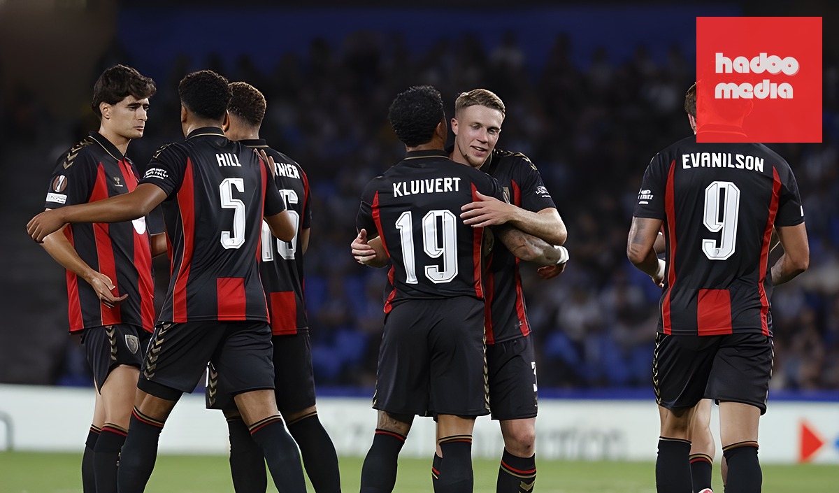 Bournemouth đánh bại Sociedad 2-1. Ảnh: EPA.
