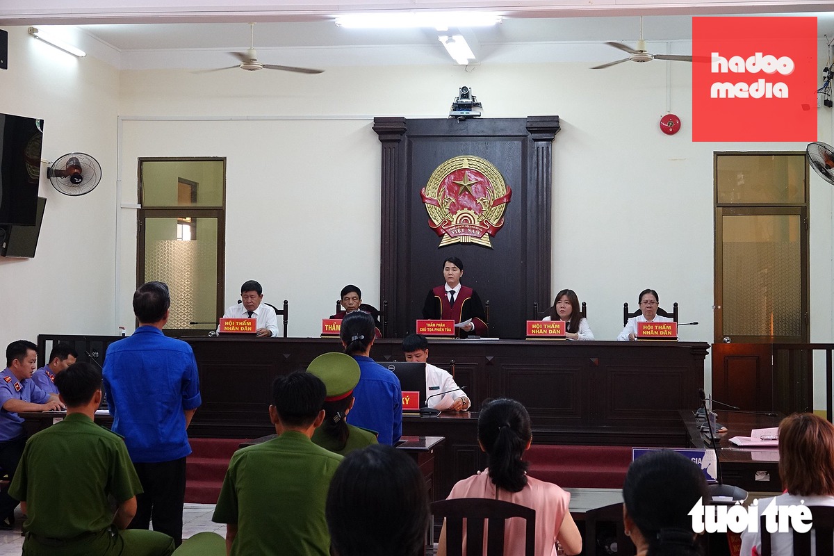 Sáng 18-9, Tòa án nhân dân tỉnh An Giang tuyên phạt bị cáo Mót 18 năm tù về tội lừa đảo chiếm đoạt tài sản - Ảnh: CHÍ CÔNG