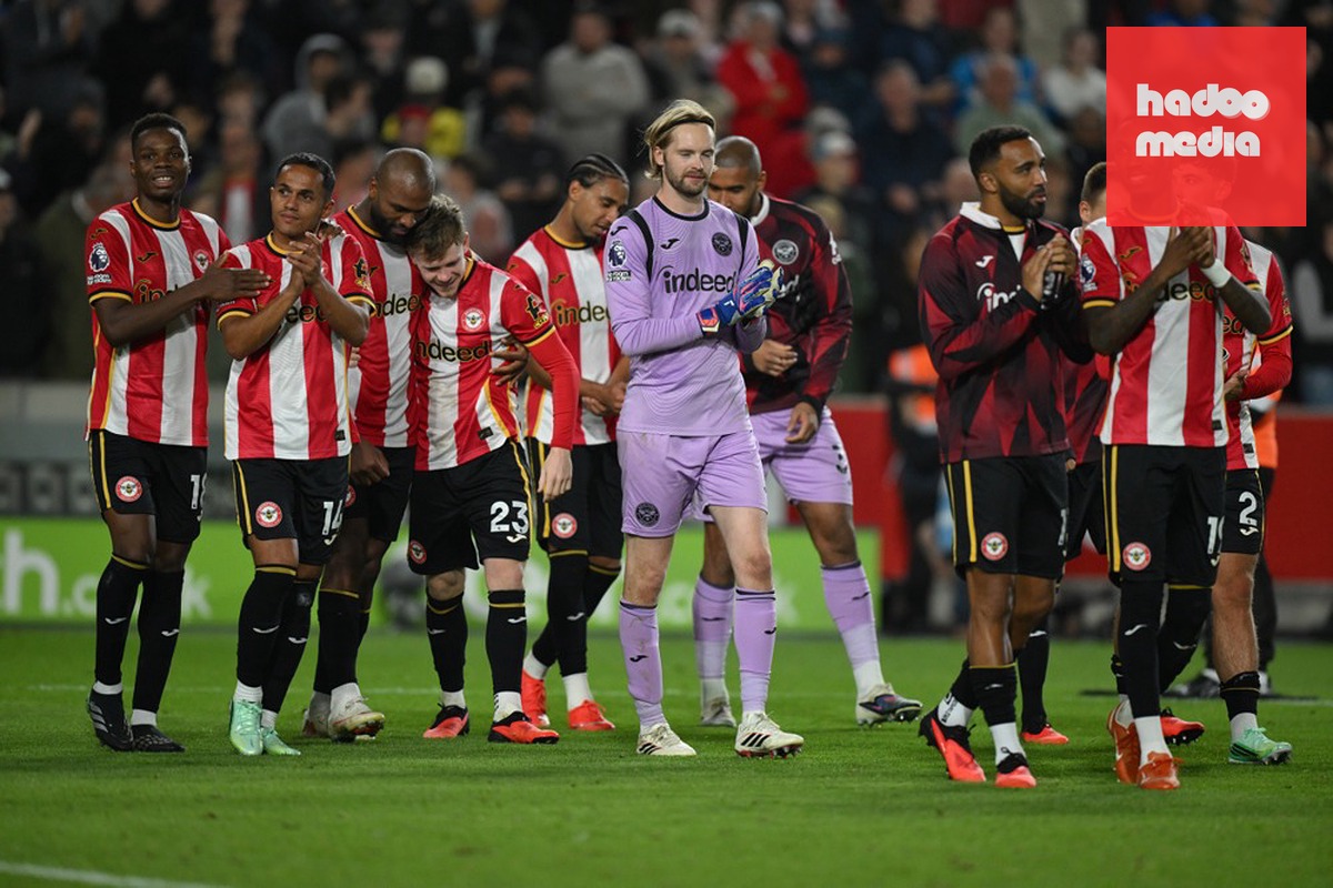 Brentford đánh bại Chelsea 3-0, đứng thứ 4 ở Ngoại hạng Anh sau 5 vòng. Ảnh: EPA.