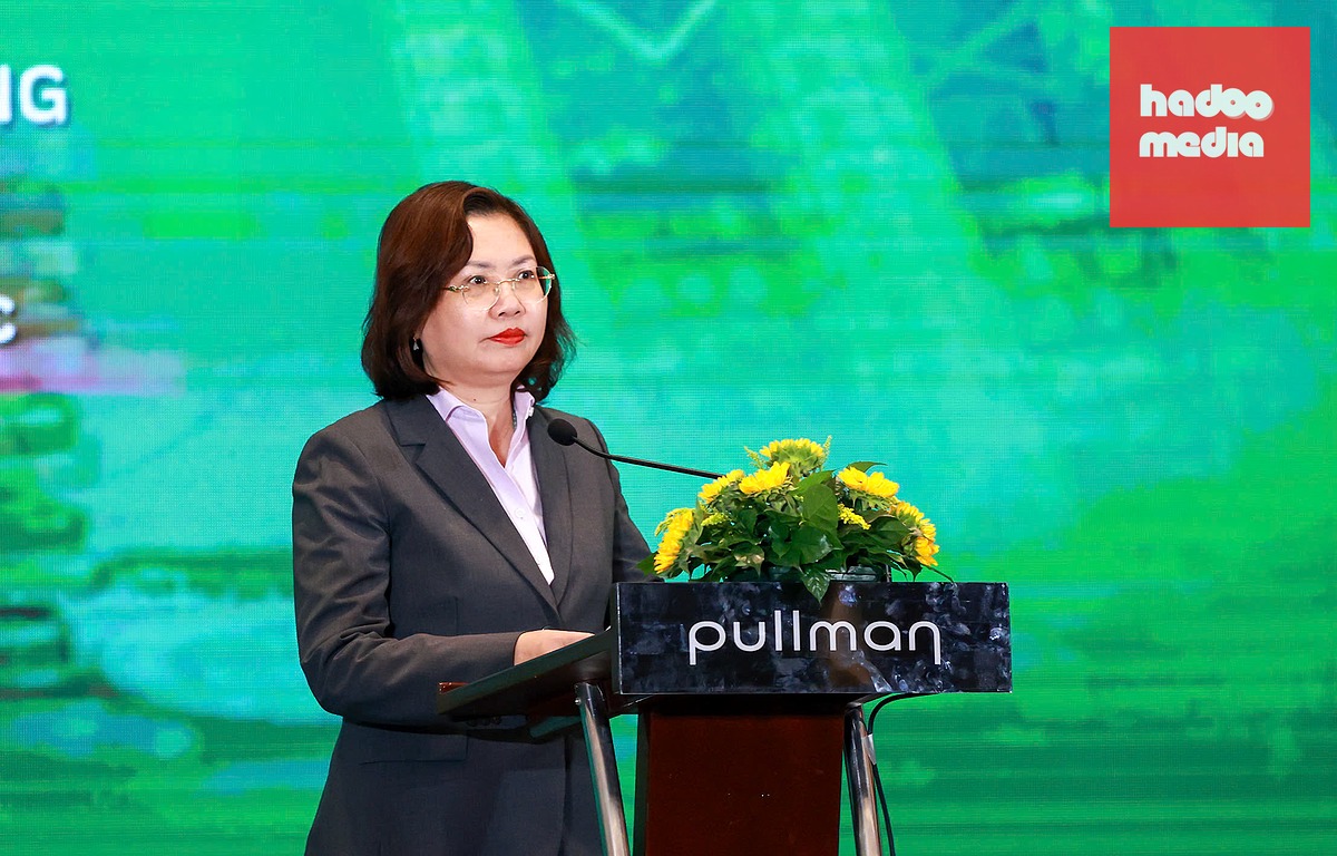 Bà Vũ Thị Chân Phương, Chủ tịch Ủy ban Chứng khoán Nhà nước, phát biểu - Ảnh: BTC