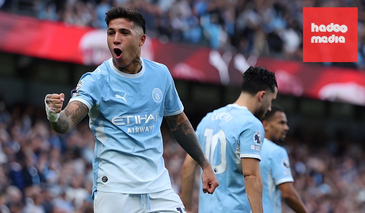 Fernandez thể hiện giá trị ở Man City. Ảnh: EPA.