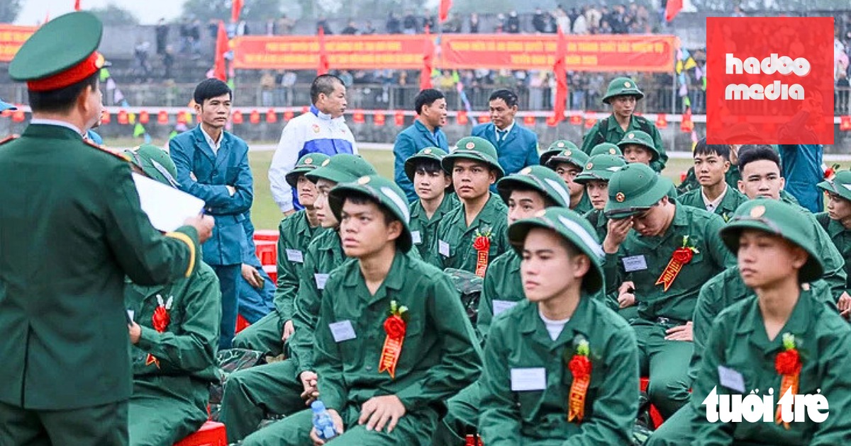 Đi làm xa, có được đăng ký nghĩa vụ quân sự nơi tạm trú?