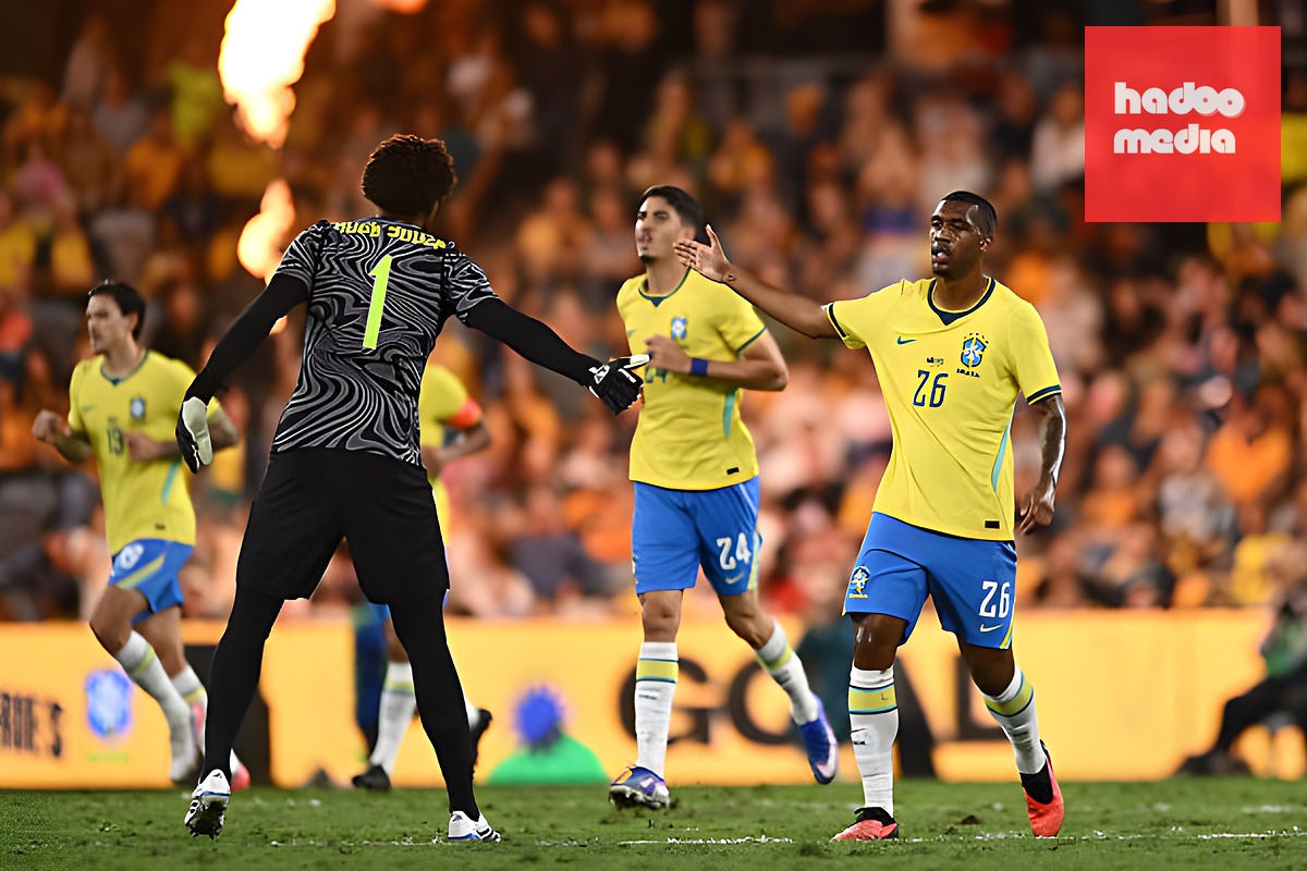 Rayan ghi bàn phút cuối giúp Brazil thoát thua Australia. Ảnh: Albert Perez/Getty Images