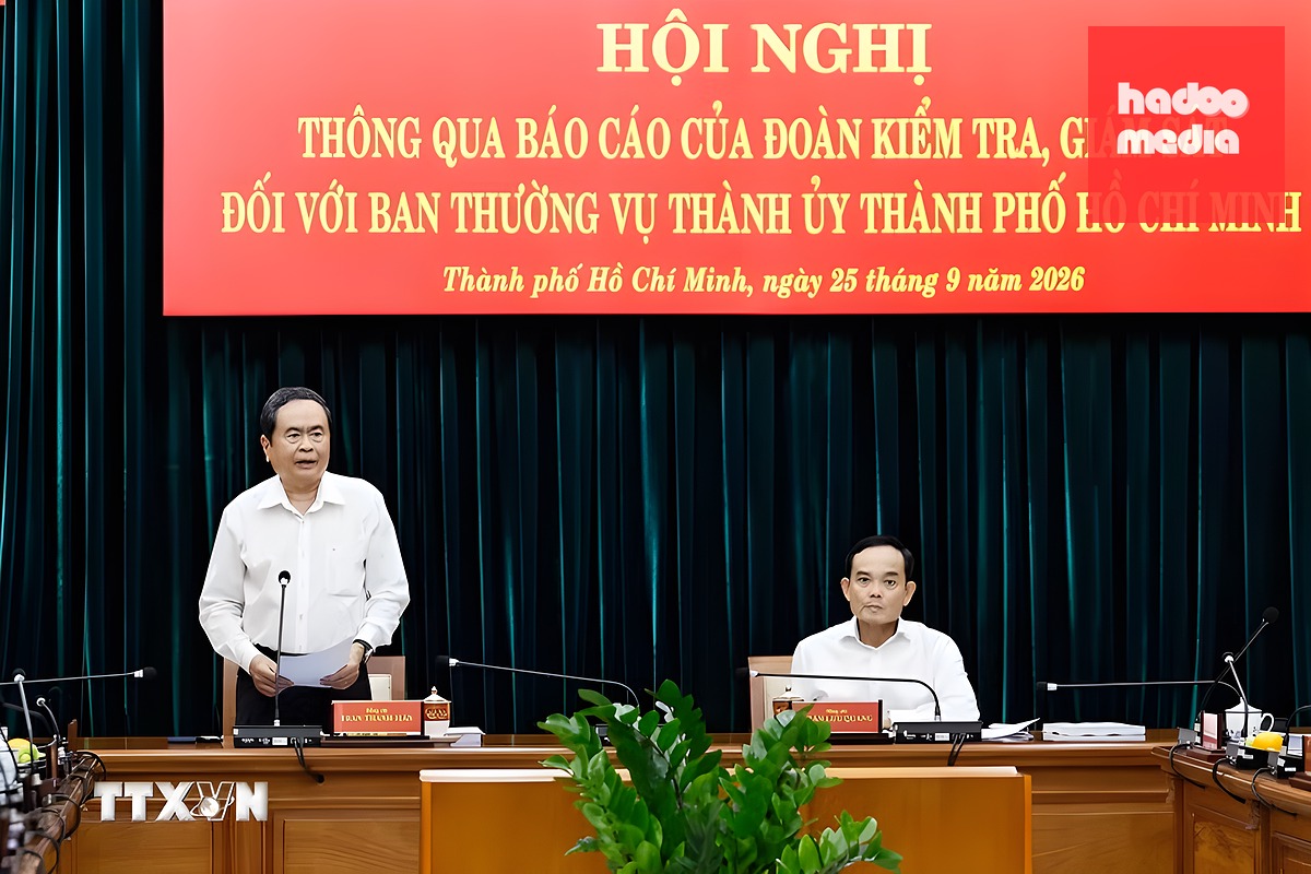 Chủ tịch Quốc hội Trần Thanh Mẫn, Trưởng Đoàn kiểm tra, giám sát số 220 của Bộ Chính trị, phát biểu - Ảnh: Doãn Tấn/TTXVN