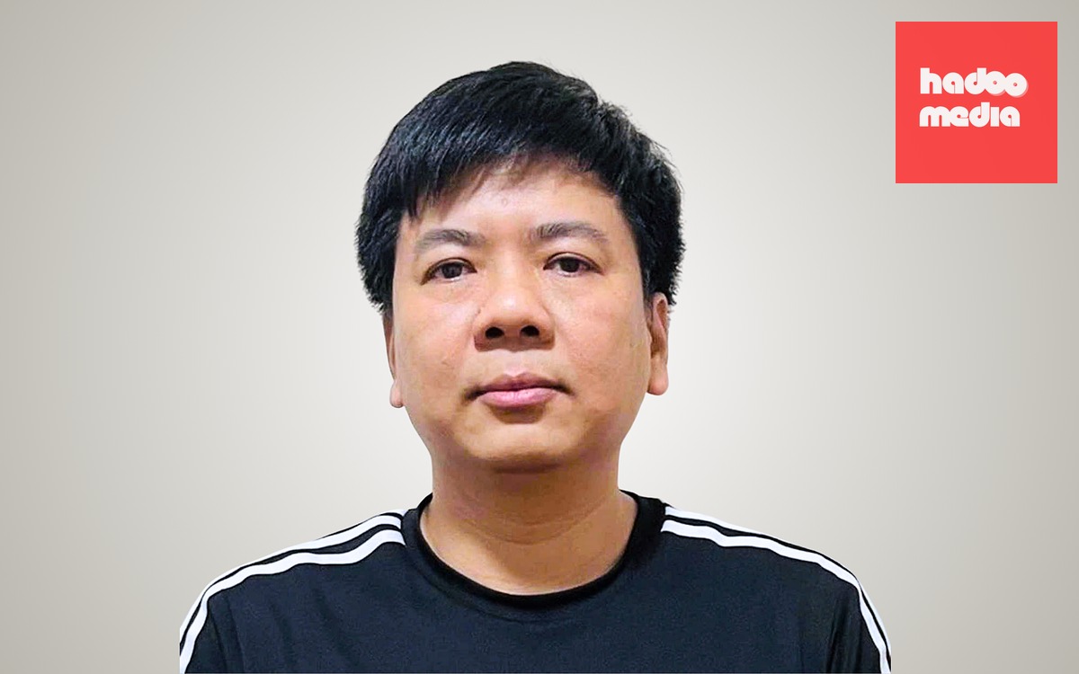 Shark Thủy tại cơ quan điều tra - Ảnh: CACC