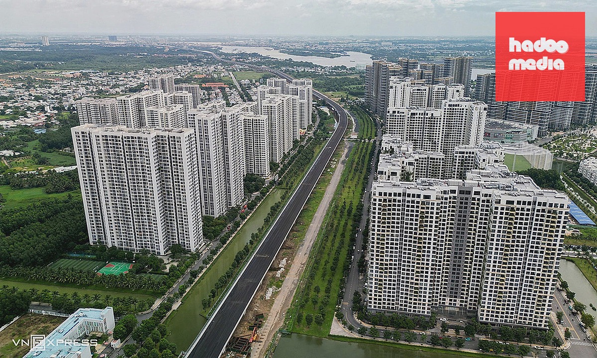 Một phần Vành đai 3 TP HCM đi qua khu đô thị ở khu đông thành phố sắp thi công hoàn thành và đồng thời được nghiên cứu mở rộng. Ảnh: Quỳnh Trần