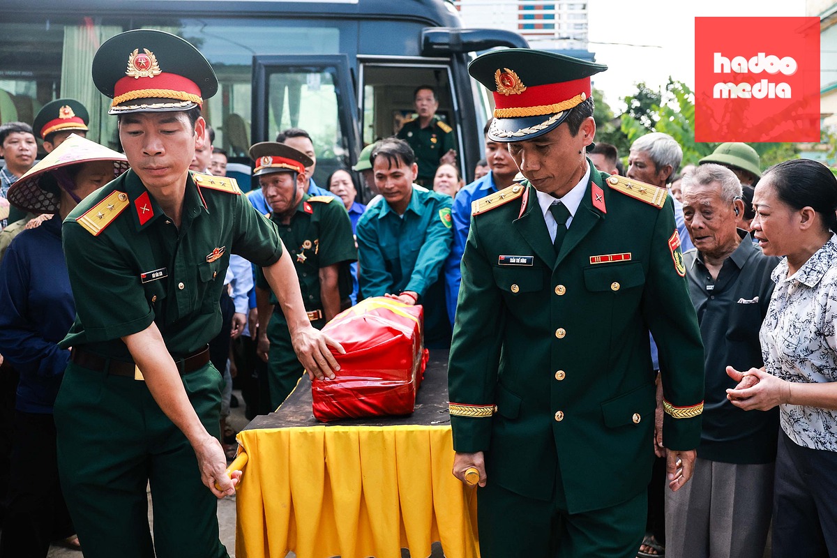 Ngày trở về đặc biệt của liệt sĩ Phan Văn Cánh: “Cánh ơi, mẹ bế con một tý con ơi” - Ảnh 8.