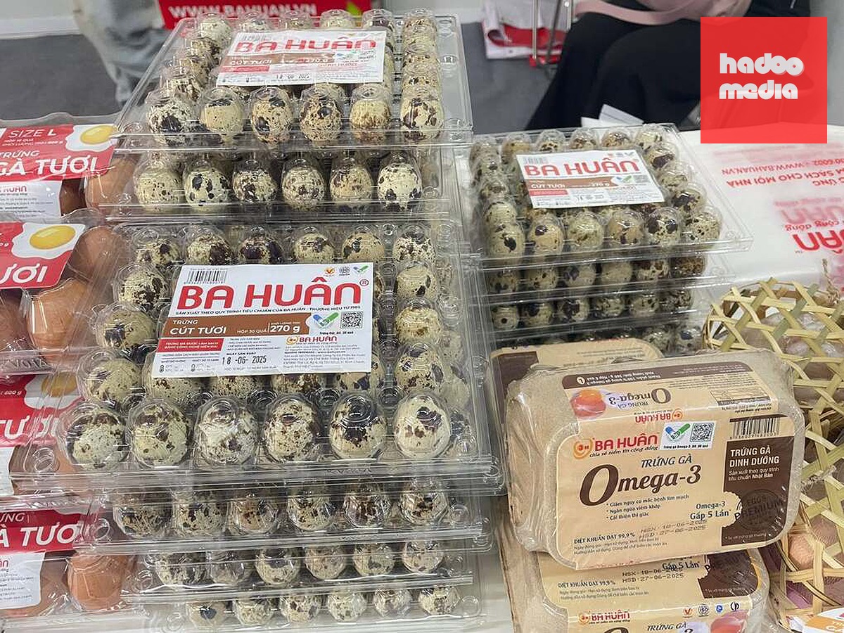 Một số sản phẩm của Ba Huân từng bán ra thị trường. Ảnh: Fanpage Ba Huân