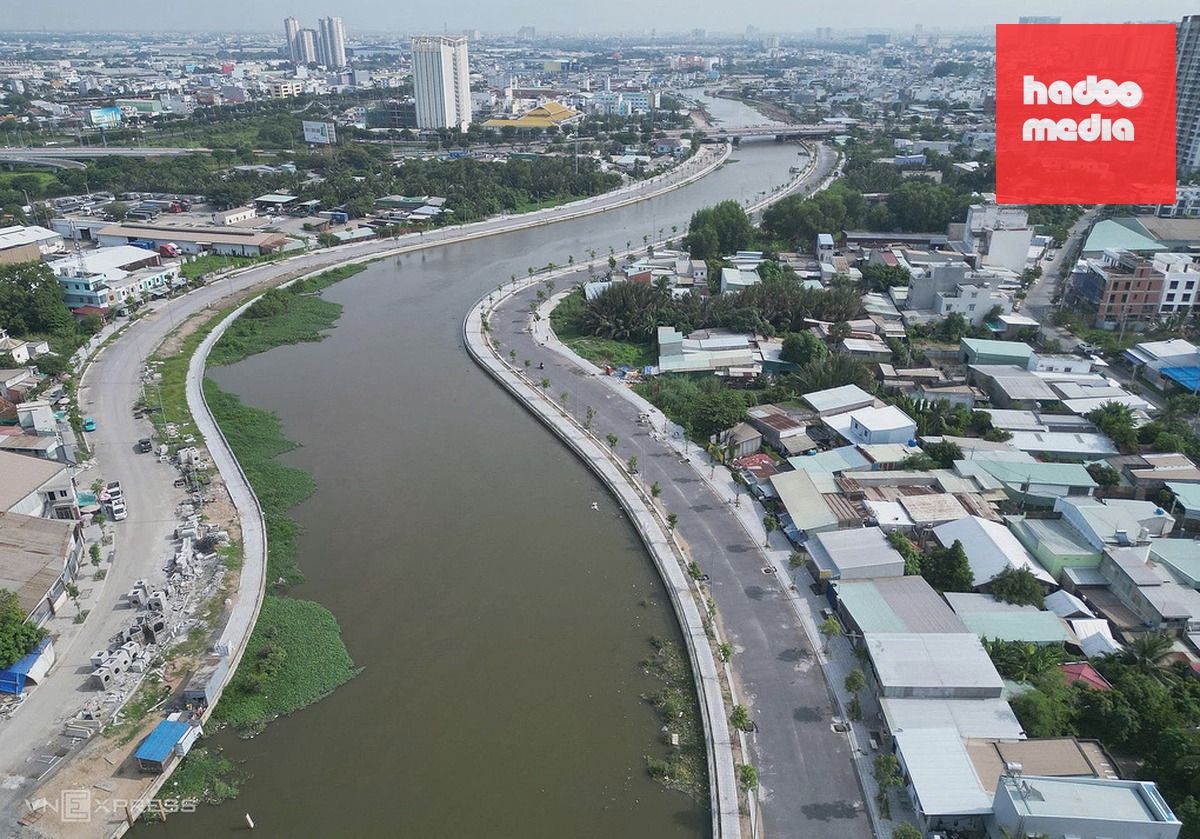 Một đoạn kênh Tham Lương - Bến Cát qua khu vực Gò Vấp (cũ) đang được cải tạo, tháng 8/2026. Ảnh: Giang Anh